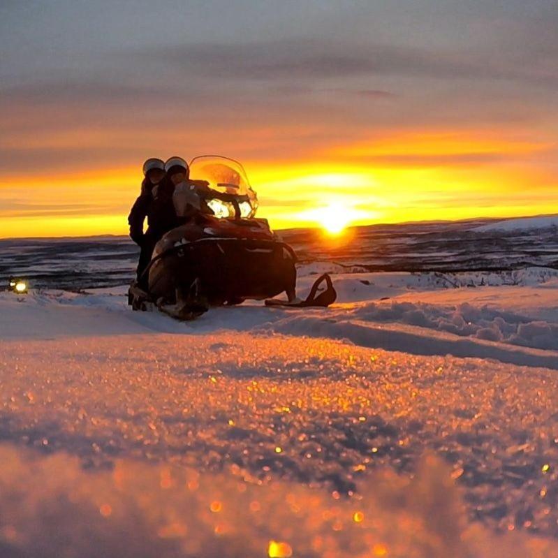Mattarahkka Northern Light Lodge Kiruna Bagian luar foto