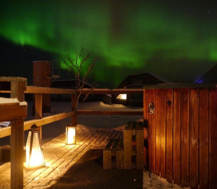 Mattarahkka Northern Light Lodge Kiruna Bagian luar foto